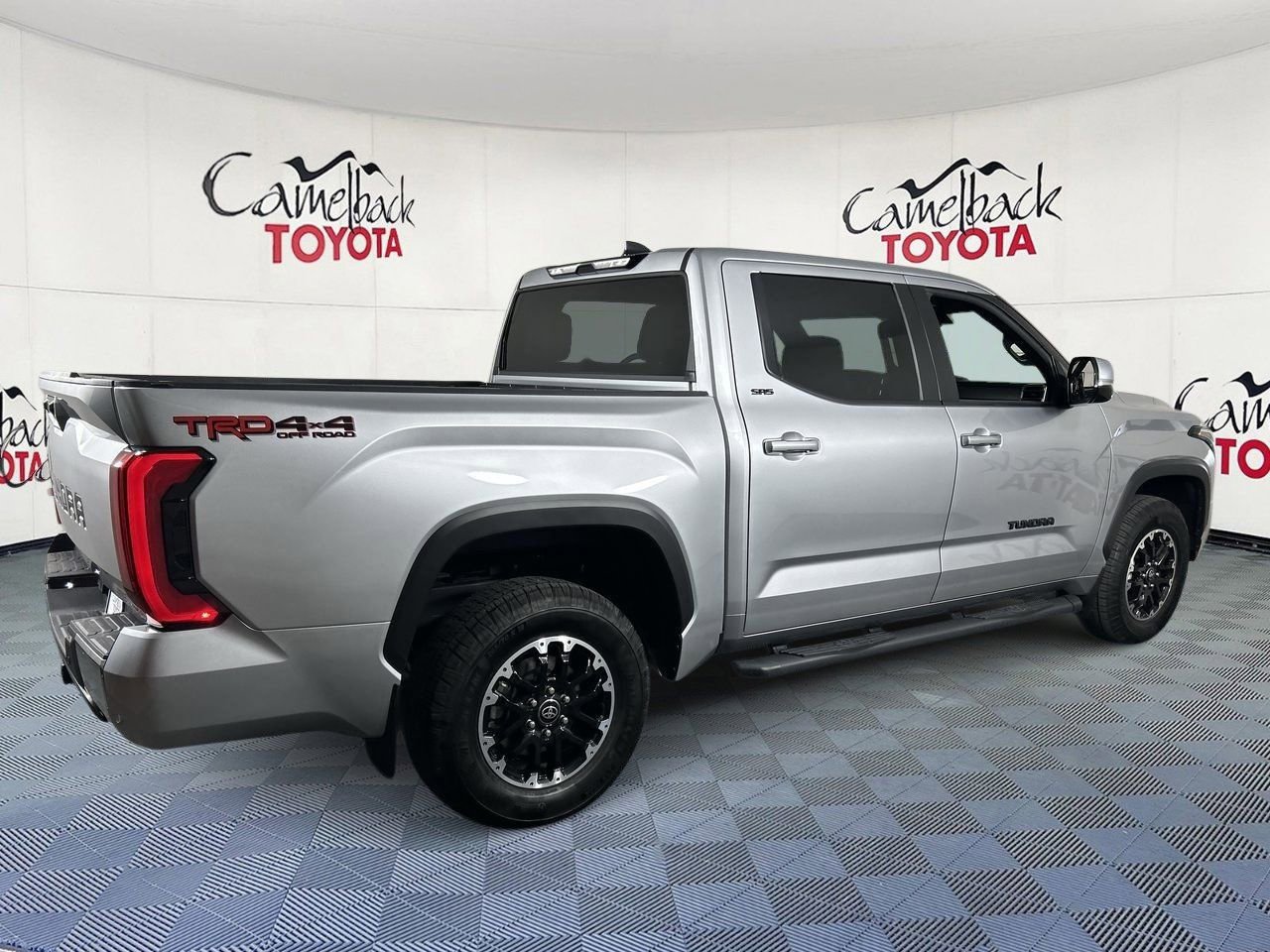 Used 2025 Toyota Tundra SR5 image 7