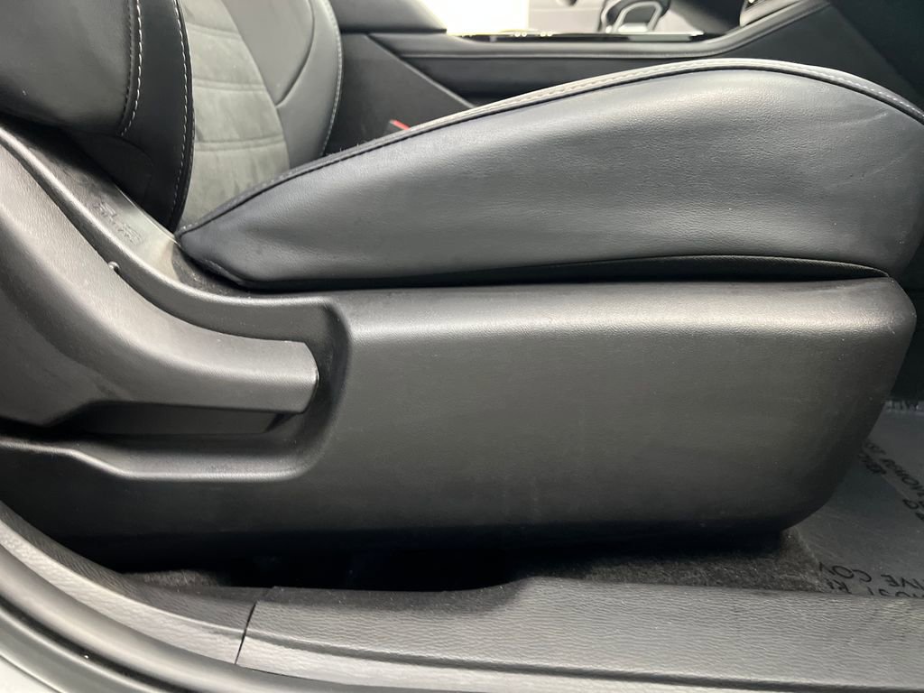 Used 2025 Mitsubishi Outlander SE AWD/4WD image 25