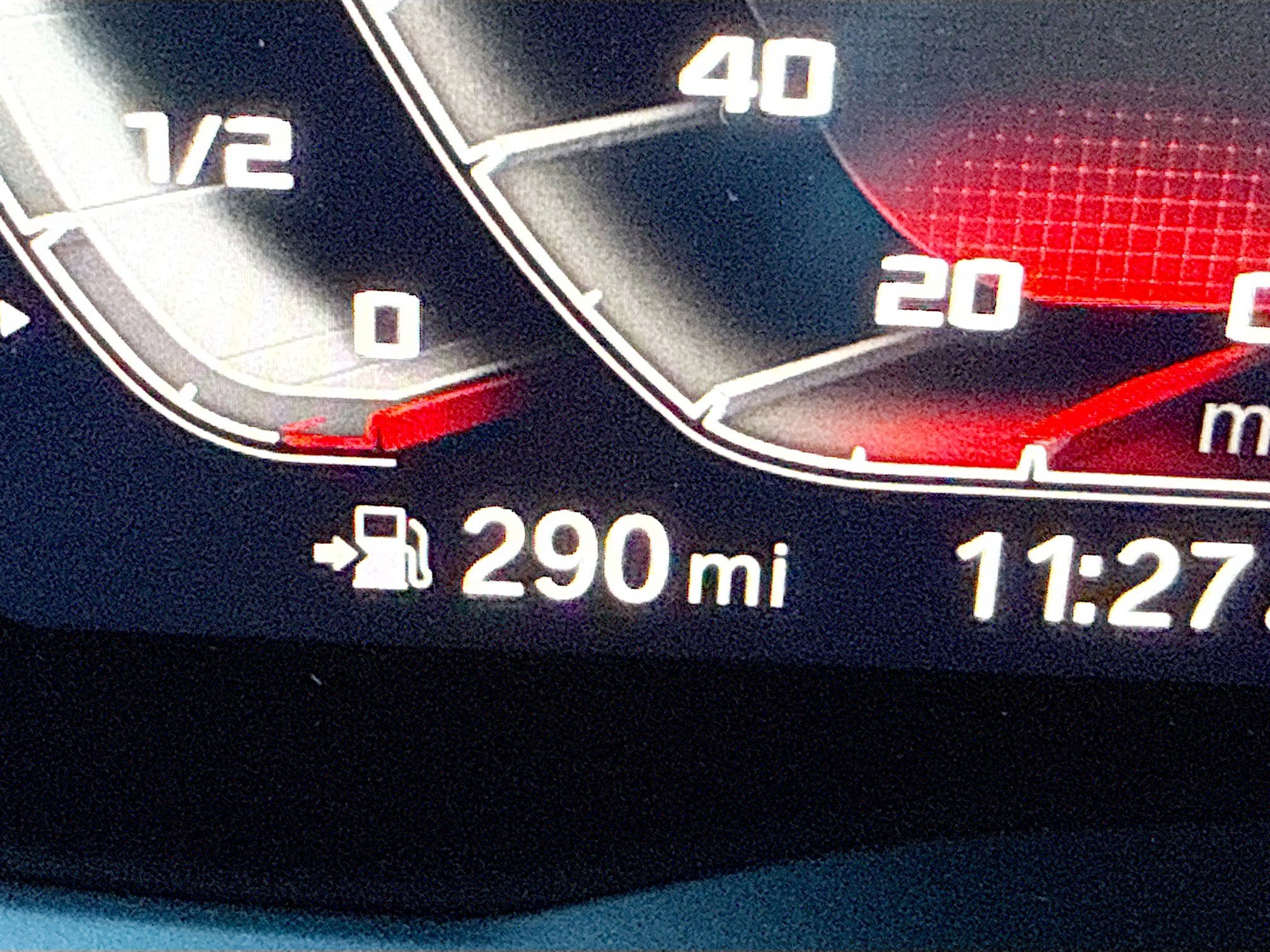 Used 2023 BMW M4 Competition w/ M Carbon Exterior Package image 40