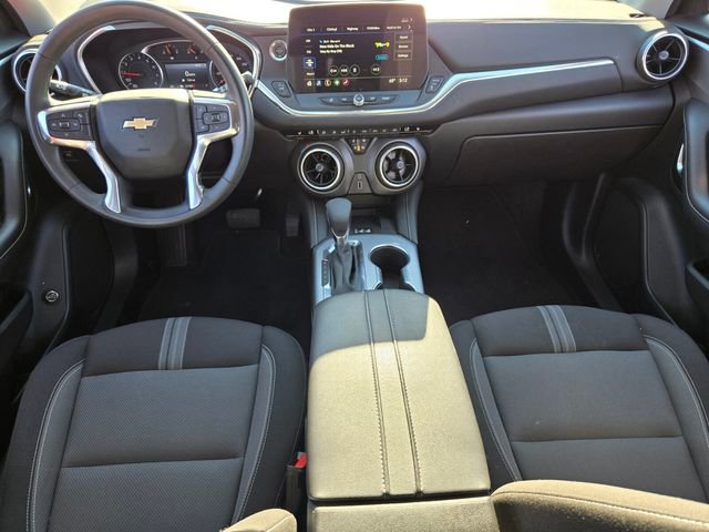 Used 2024 Chevrolet Blazer LT w/ Convenience Package image 13