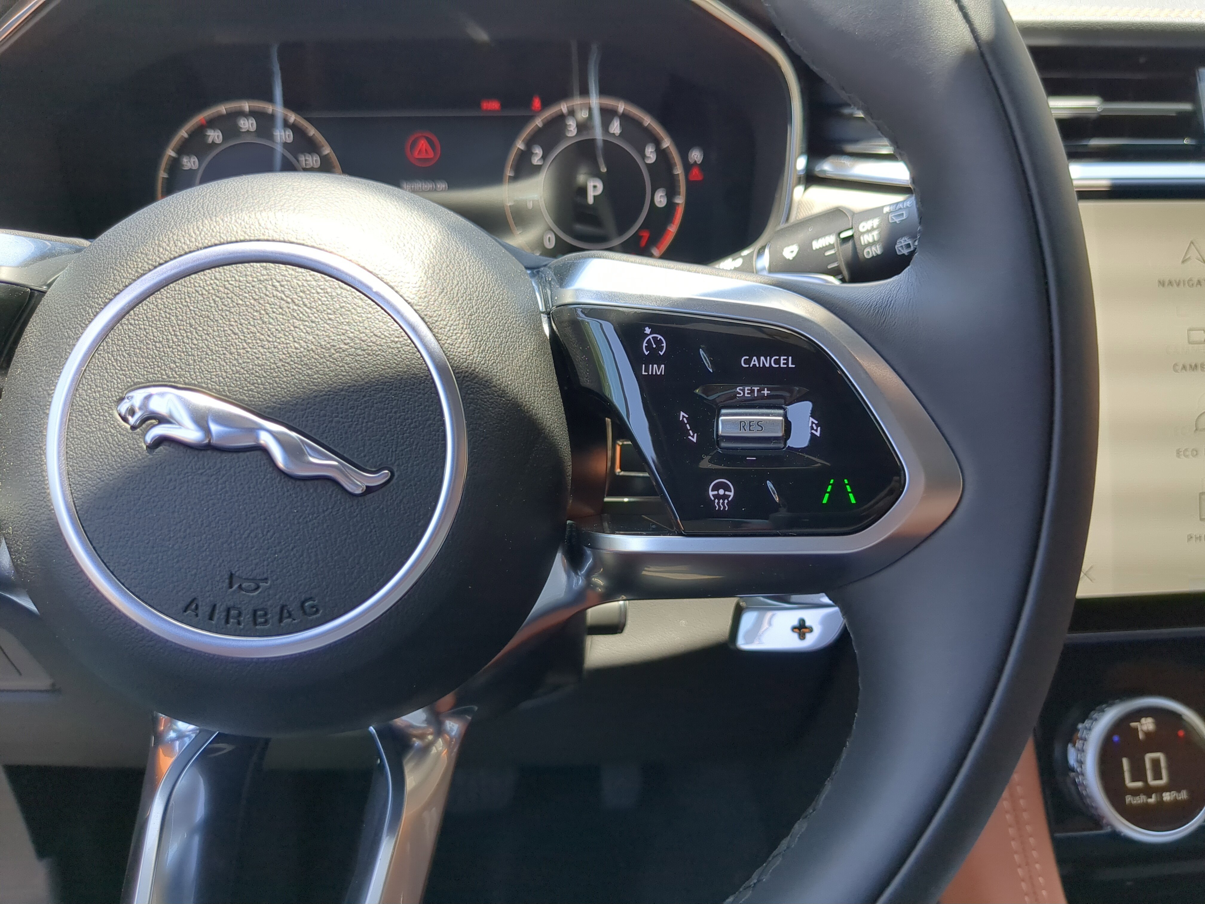 New 2026 Jaguar F-PACE R-Dynamic S image 33