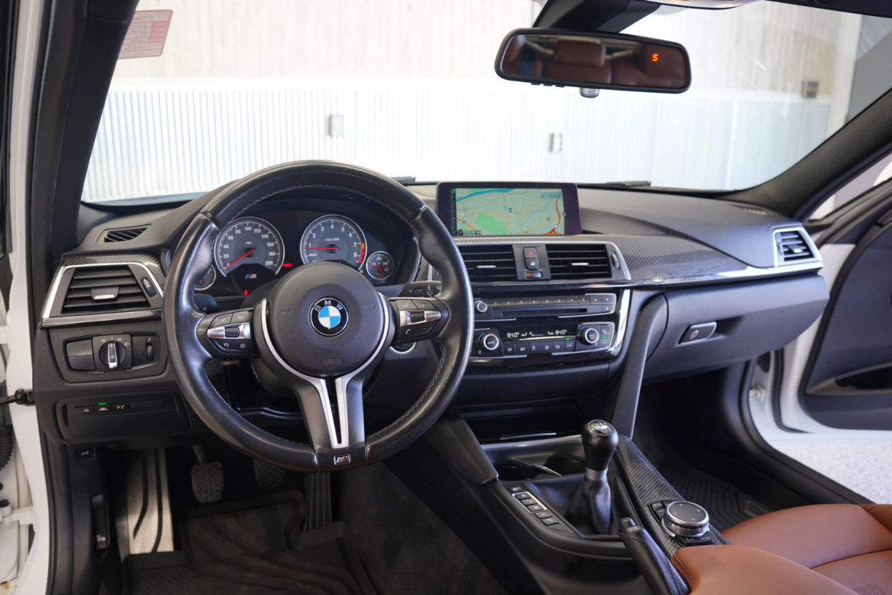 Used 2016 BMW M3 image 11