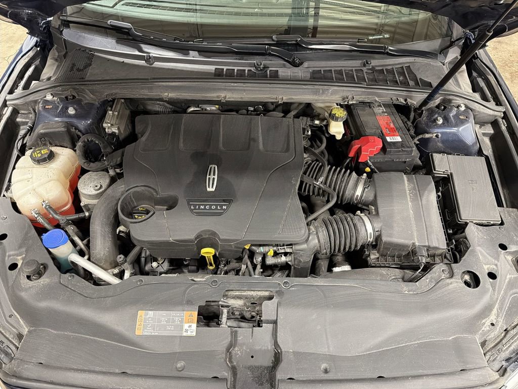 Used 2017 Lincoln Continental Reserve w/ Rear-seat Package image 18