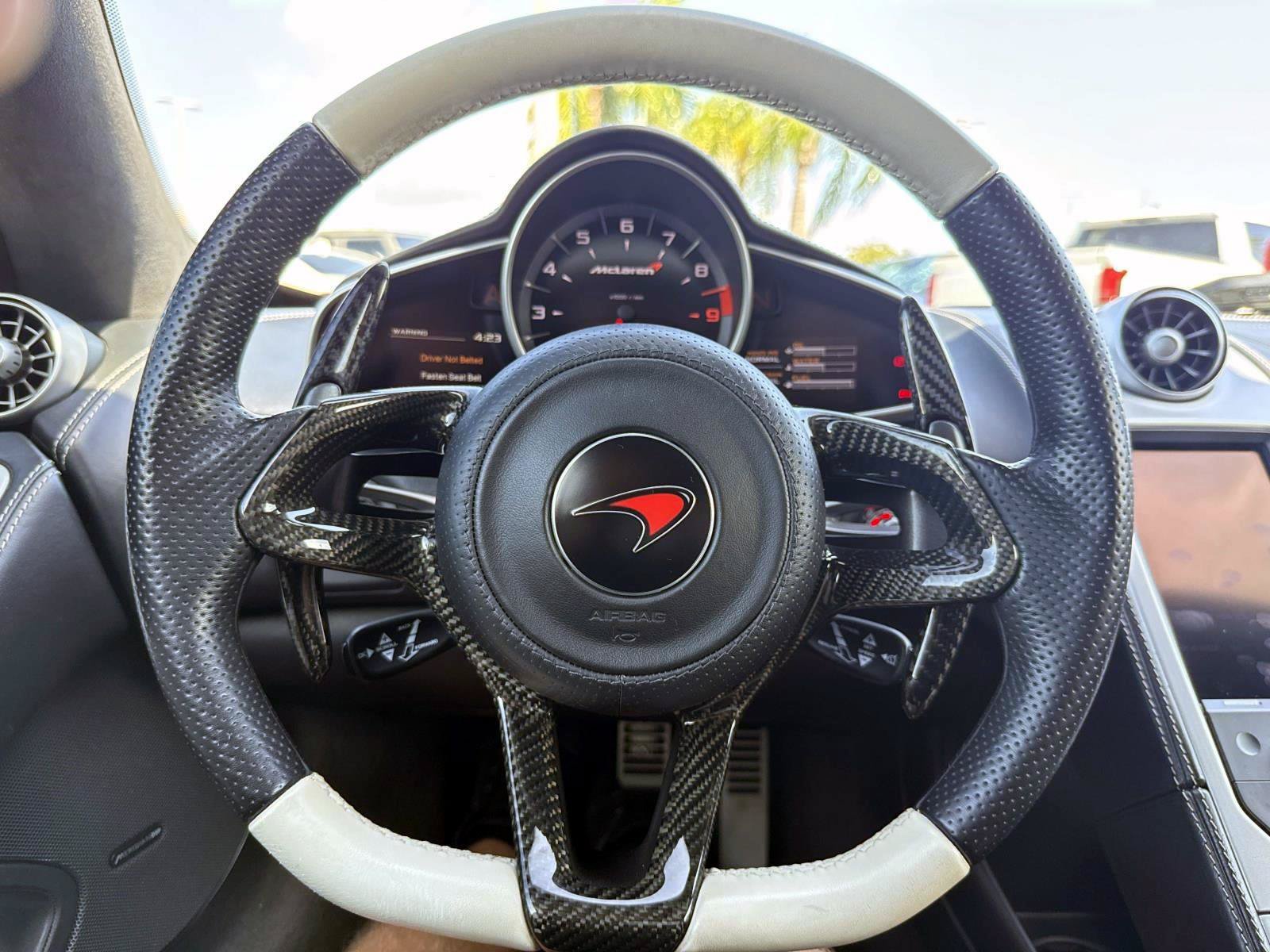 Used 2012 McLaren MP4-12C Coupe RWD image 20