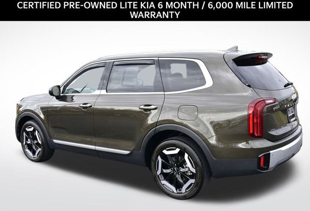 Used 2022 Kia Telluride S image 3