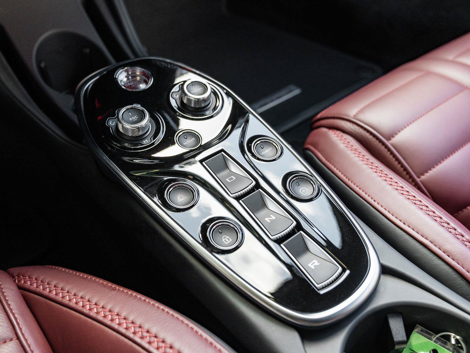 Used 2025 McLaren GTS RWD image 24