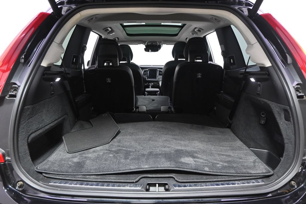 Used 2018 Volvo XC90 T5 Momentum w/ Convenience Package AWD/4WD image 19
