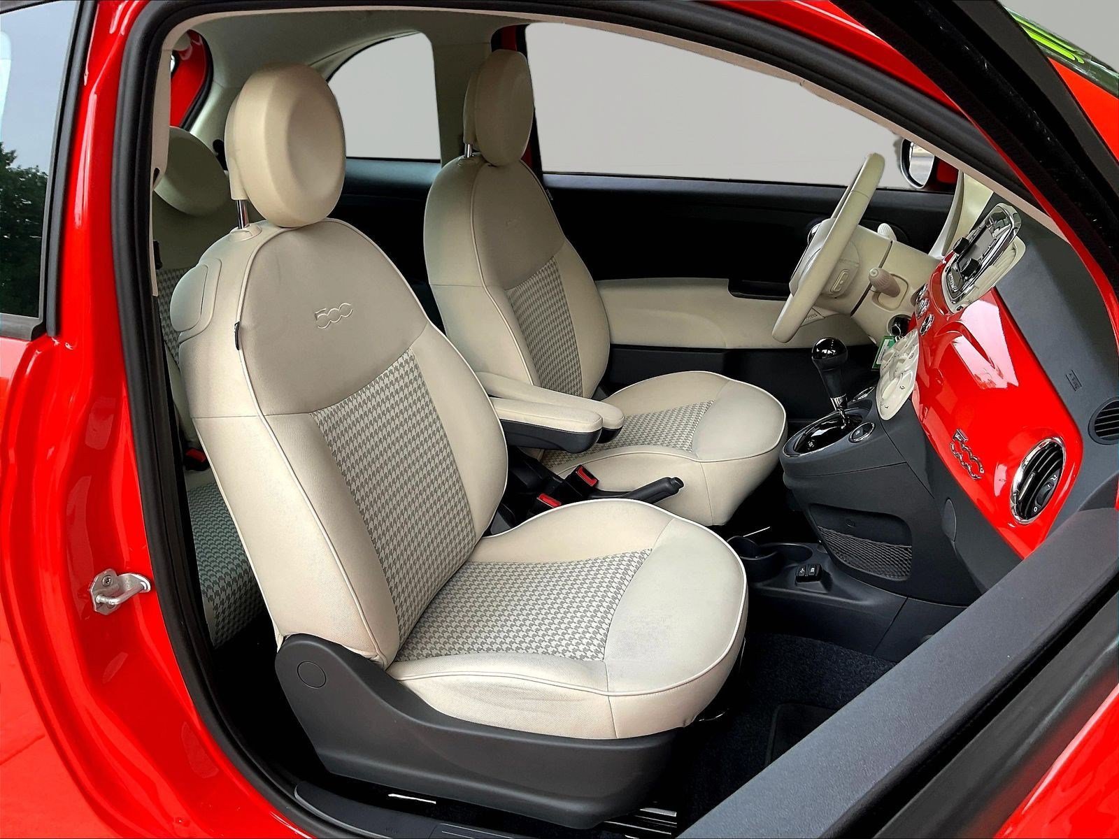 Used 2017 FIAT 500 Pop FWD image 26