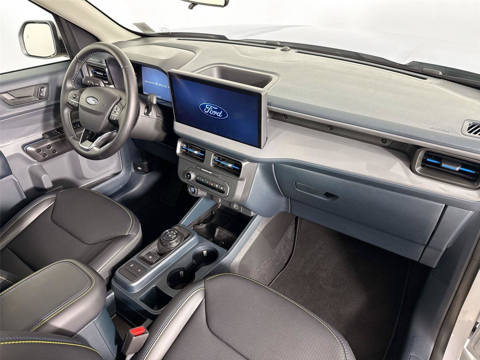 Used 2026 Ford Maverick Lobo AWD/4WD image 31
