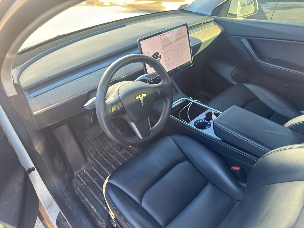 Used 2021 Tesla Model Y Long Range image 6