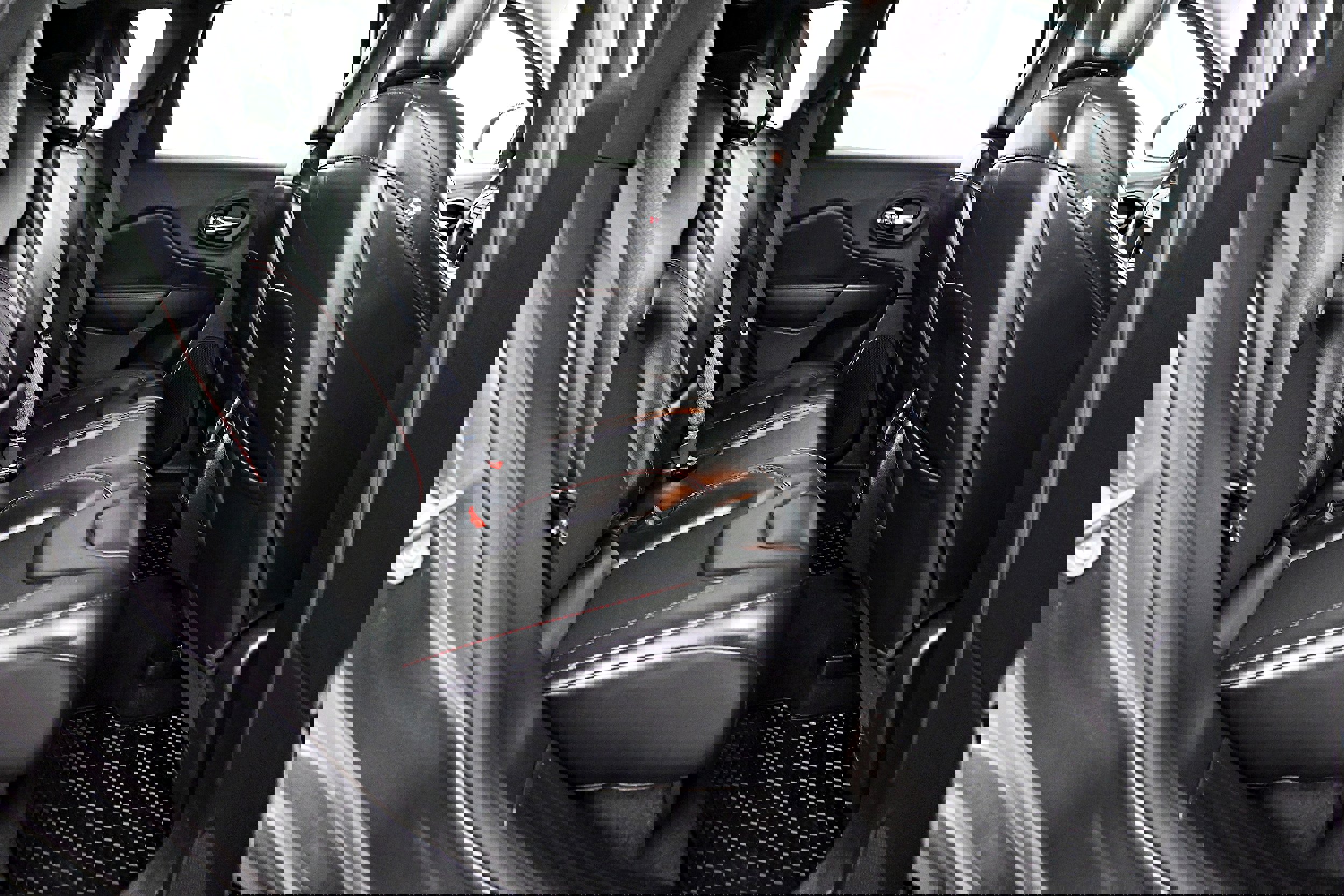 Used 2021 Jeep Cherokee Trailhawk w/ Trailer Tow Group image 27