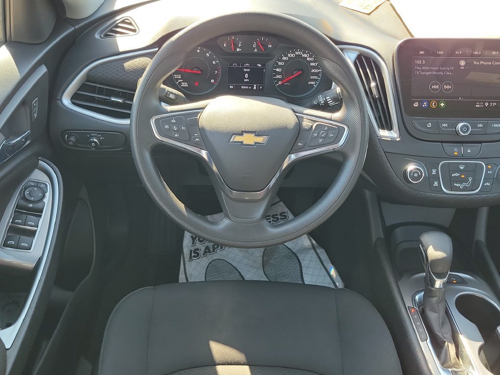 Used 2024 Chevrolet Malibu LS FWD image 28
