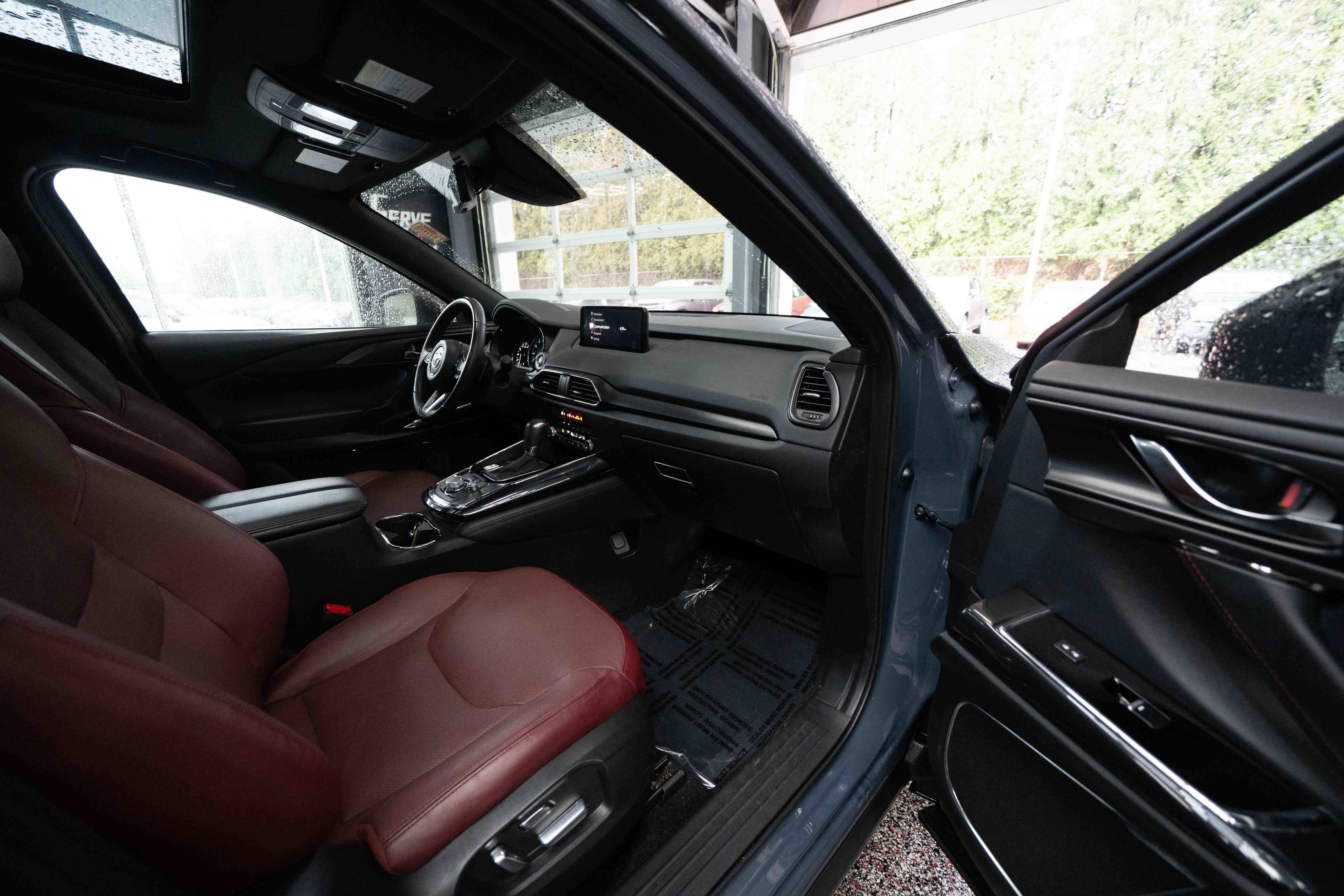 Used 2023 MAZDA CX-9 Carbon Edition image 26