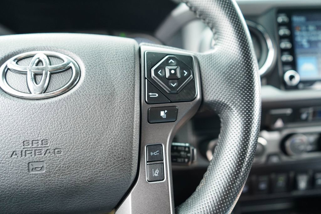 Used 2023 Toyota Tacoma TRD Off-Road w/ TRD Premium Off Road Package AWD/4WD image 32