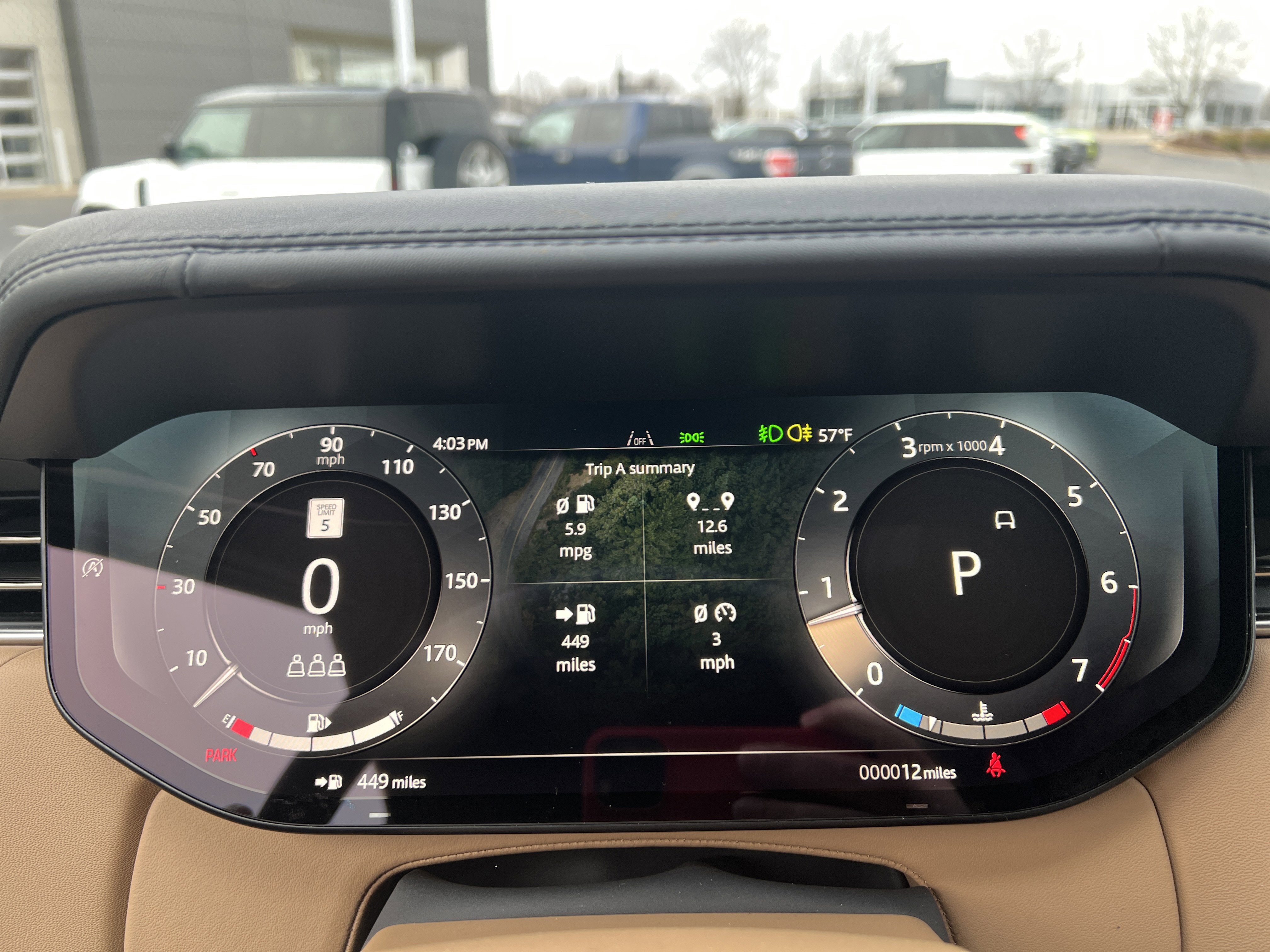 New 2026 Land Rover Range Rover SE image 9