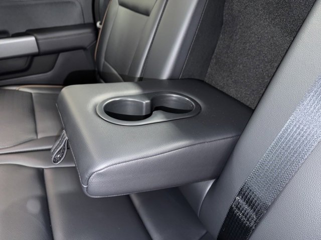 New 2025 Ford F150 Lariat w/ Equipment Group 502A High image 38