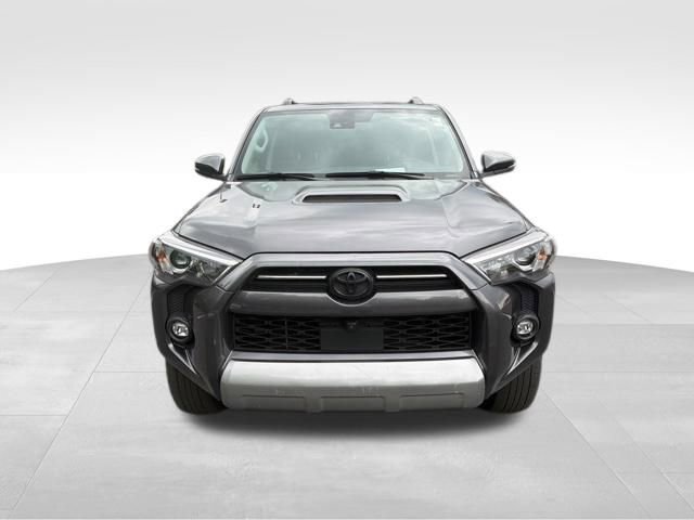 Used 2022 Toyota 4Runner TRD Off-Road Premium w/ TRD Black Wheel Package (TMS) AWD/4WD image 2