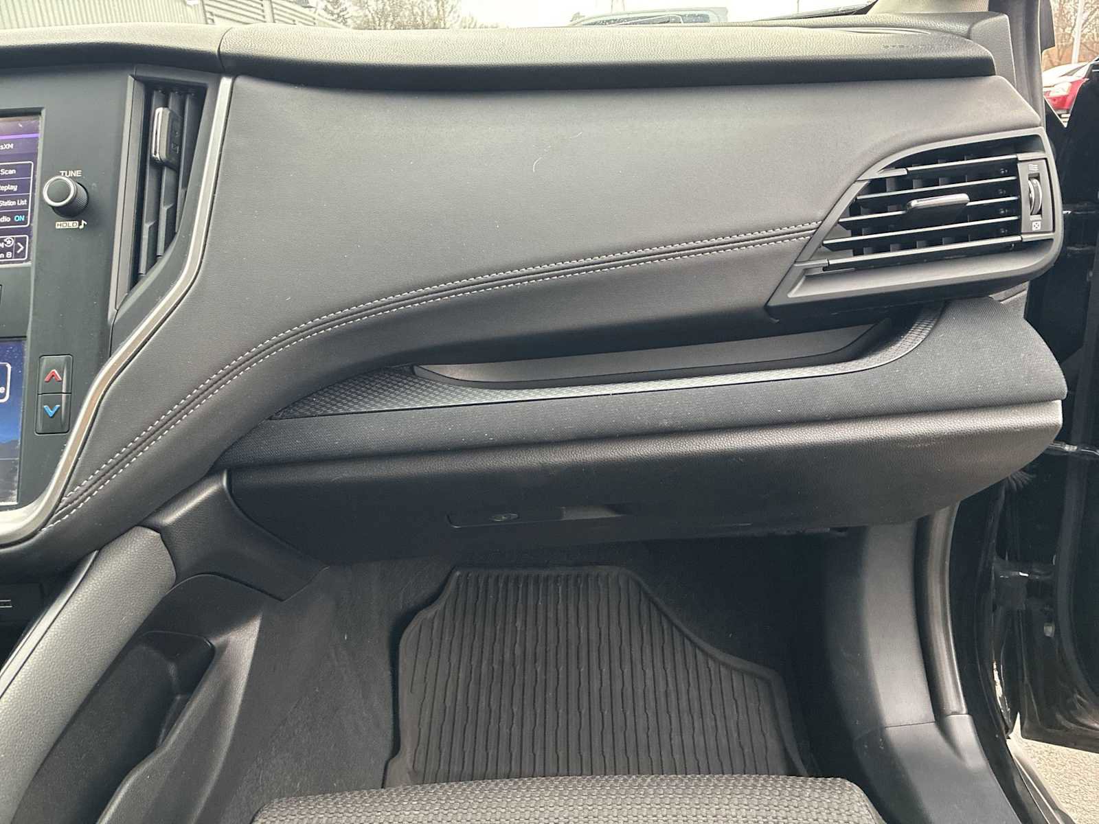 Used 2020 Subaru Outback image 28