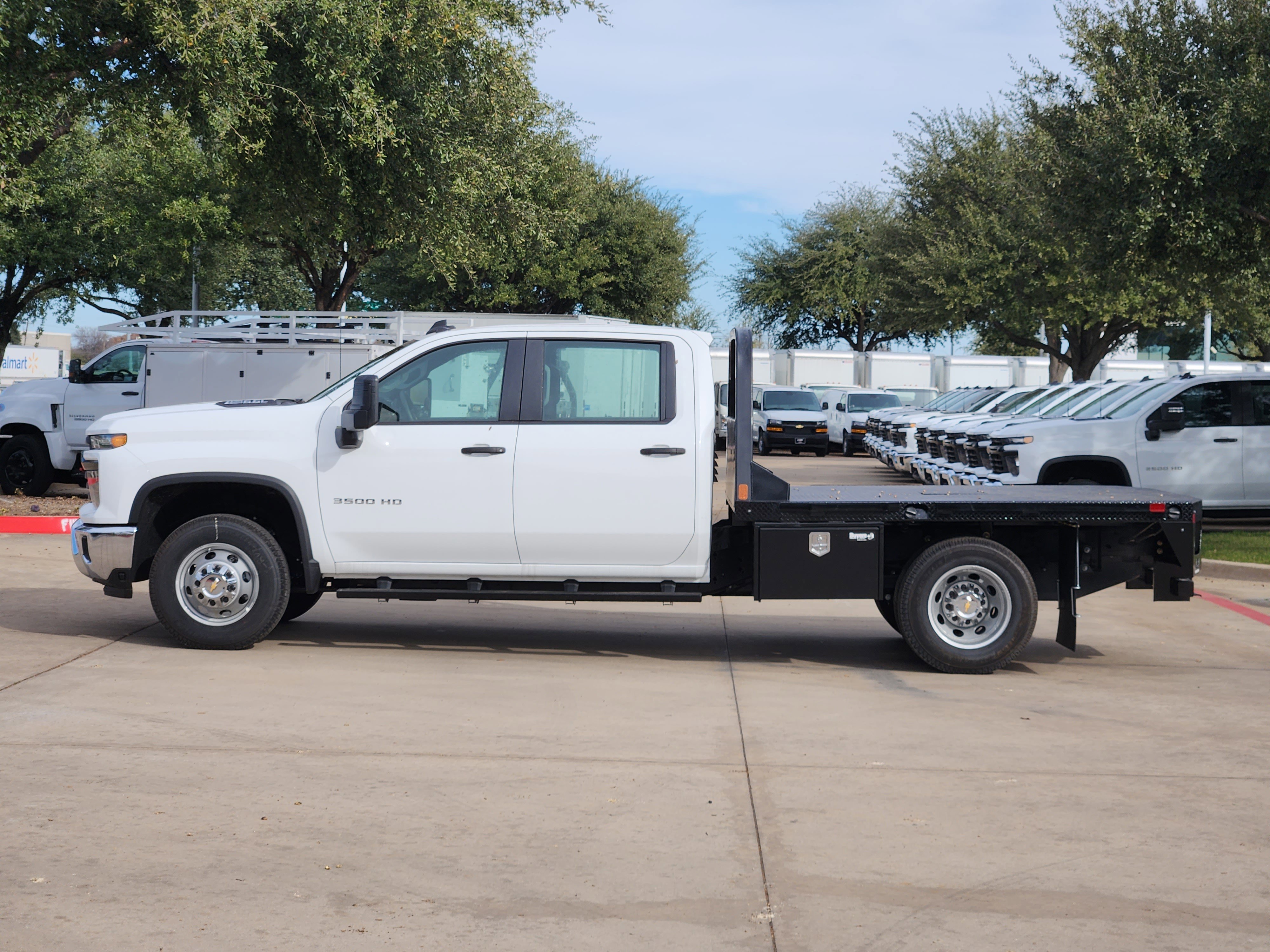New 2025 Chevrolet Silverado 3500 W/T image 11