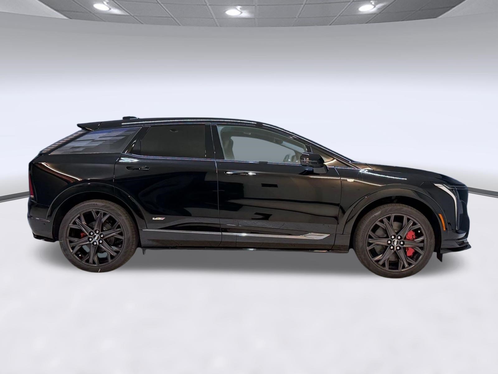 New 2026 Cadillac Optiq V AWD/4WD image 8