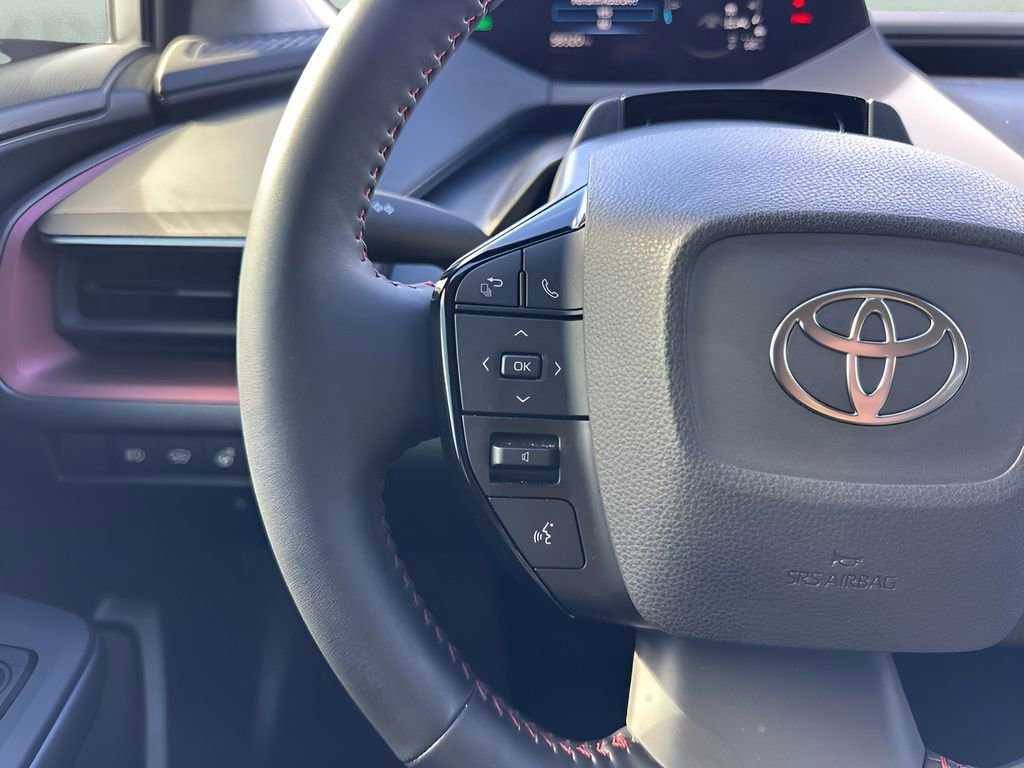 Used 2024 Toyota Prius Prime SE image 13