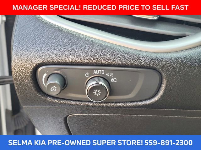 Used 2024 Chevrolet Malibu LT image 24