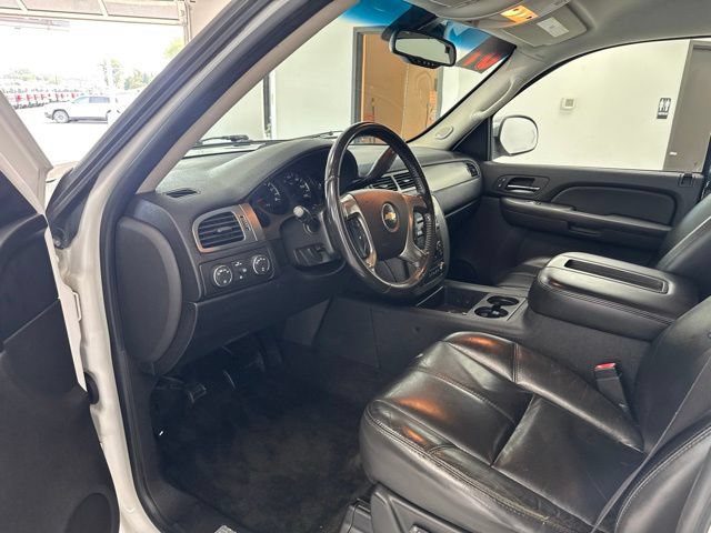 Used 2007 Chevrolet Avalanche LT w/ LT Preferred Equipment Group AWD/4WD image 14