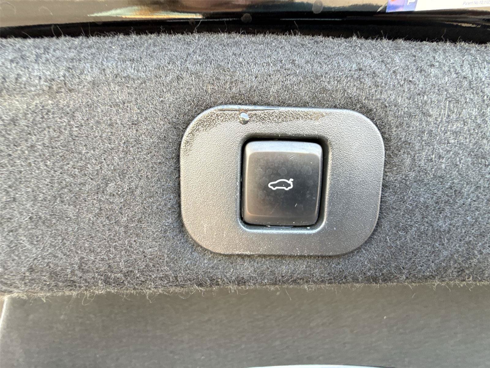 Used 2019 Lincoln Continental Select w/ Continental Climate Package AWD/4WD image 21