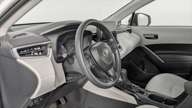 Used 2024 Toyota Corolla Cross L FWD image 16