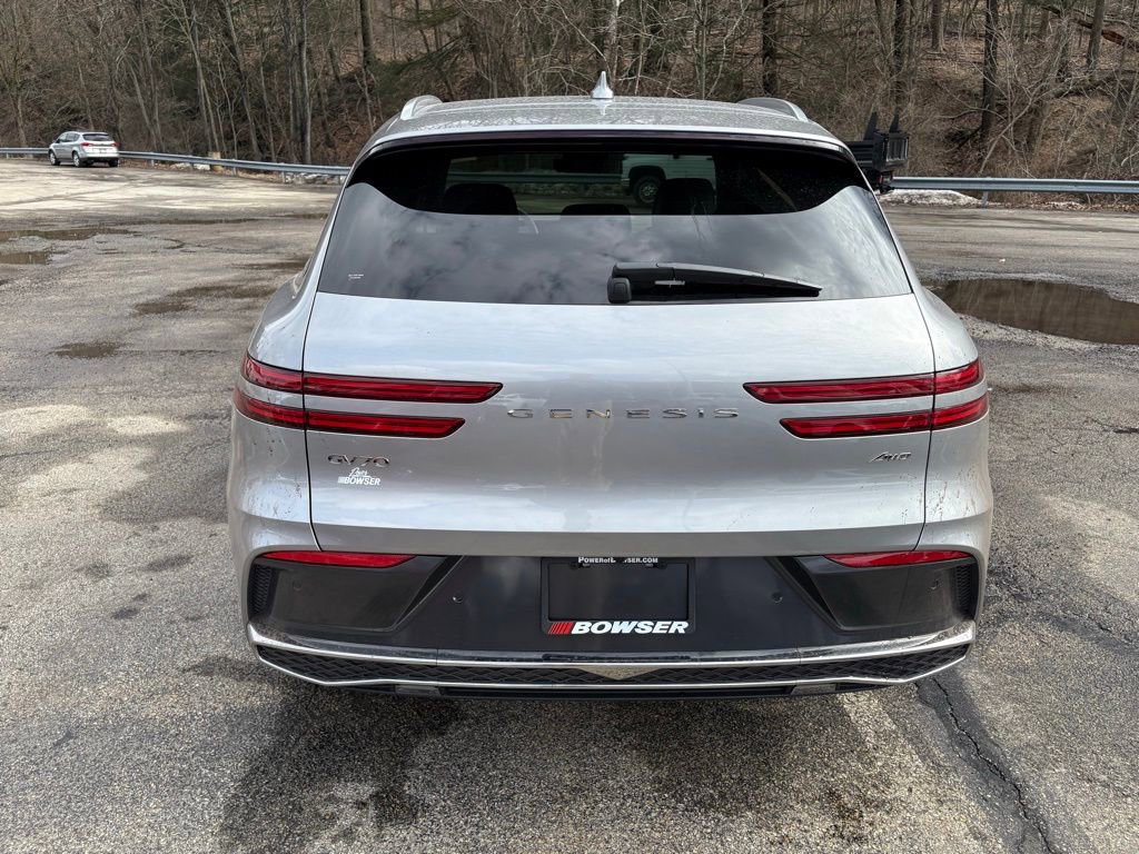 New 2026 Genesis GV70 2.5T Advanced image 4