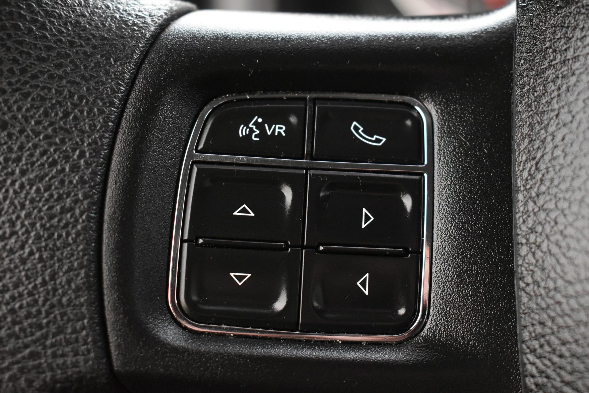 Used 2018 RAM 2500 Tradesman w/ Chrome Appearance Group image 19