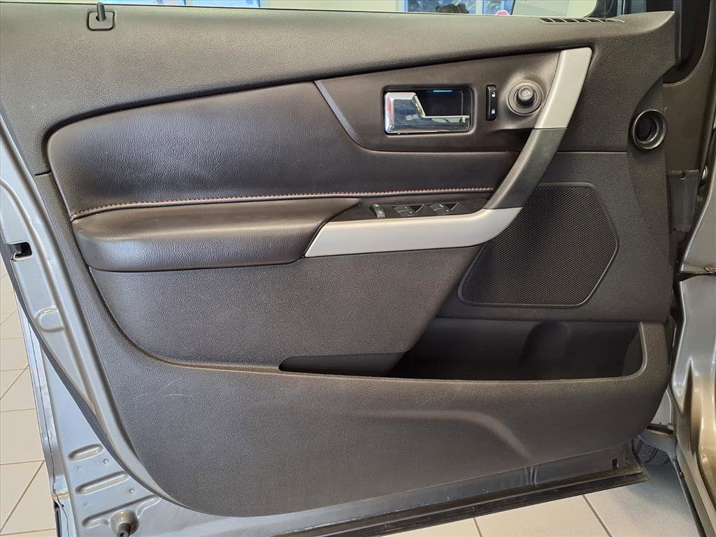 Used 2014 Ford Edge Limited w/ Equipment Group 301A image 21
