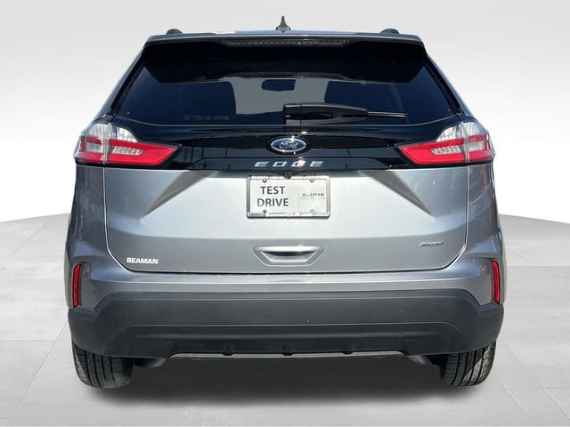 Used 2024 Ford Edge SE image 6