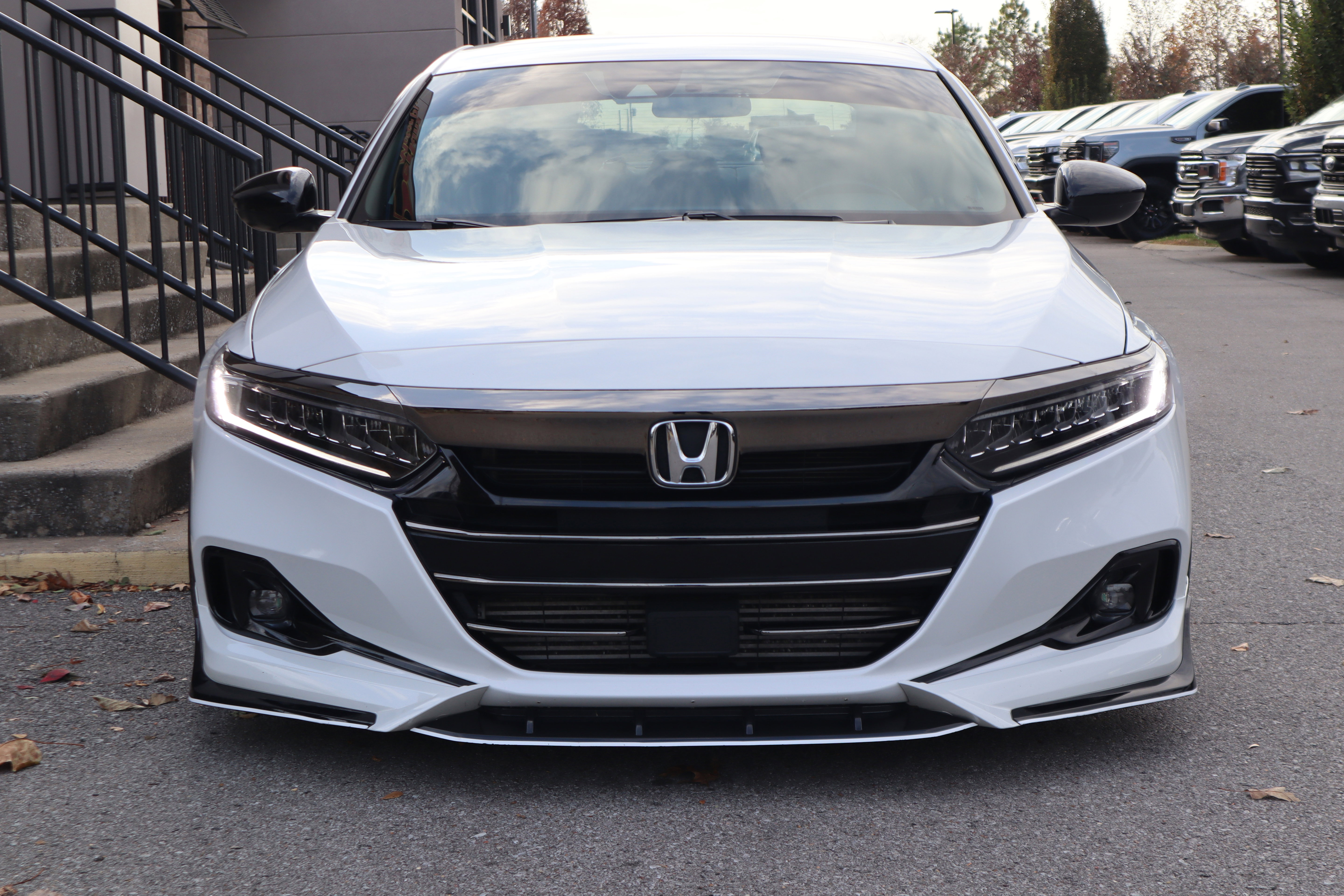 Used 2022 Honda Accord Sport image 4