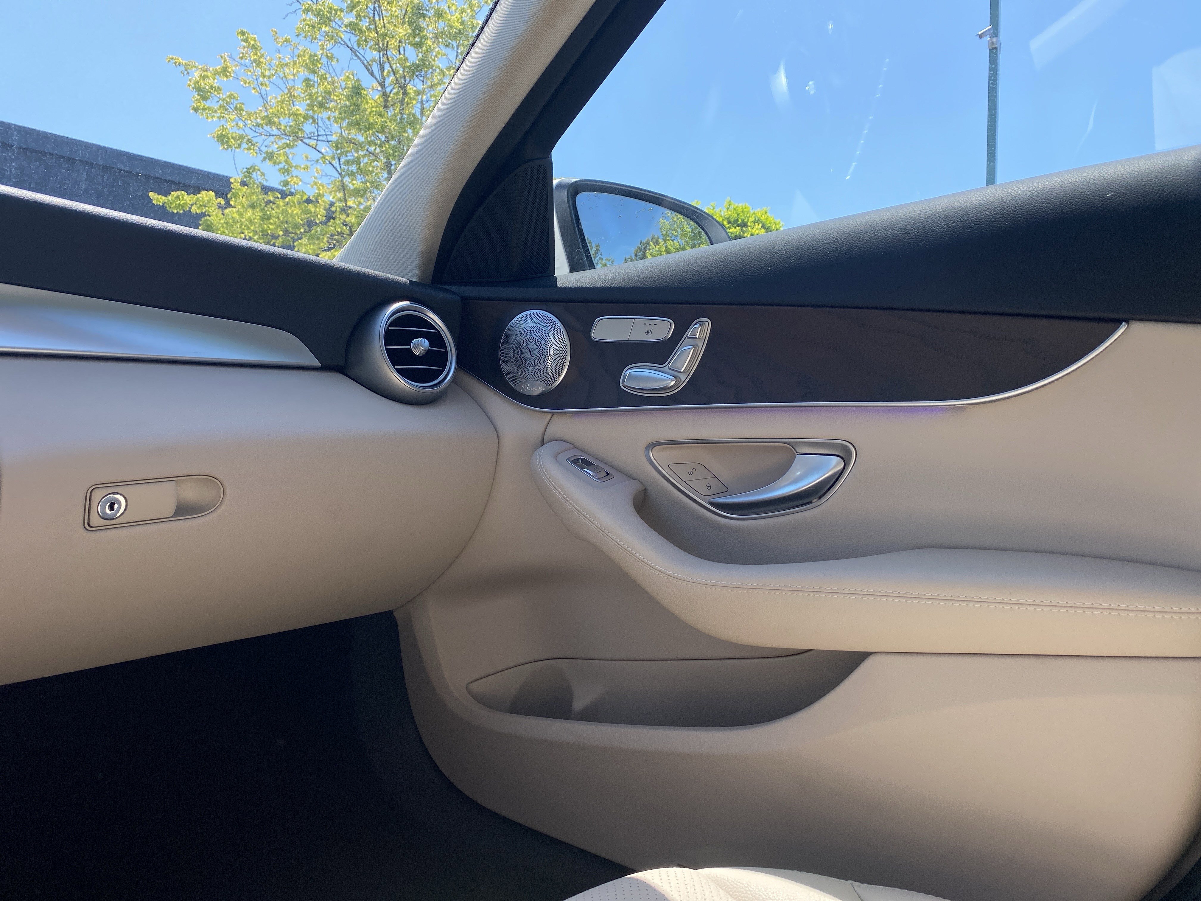 Used 2021 Mercedes-Benz C 300 Sedan image 44