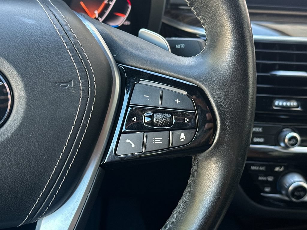 Used 2021 BMW 530i RWD image 31