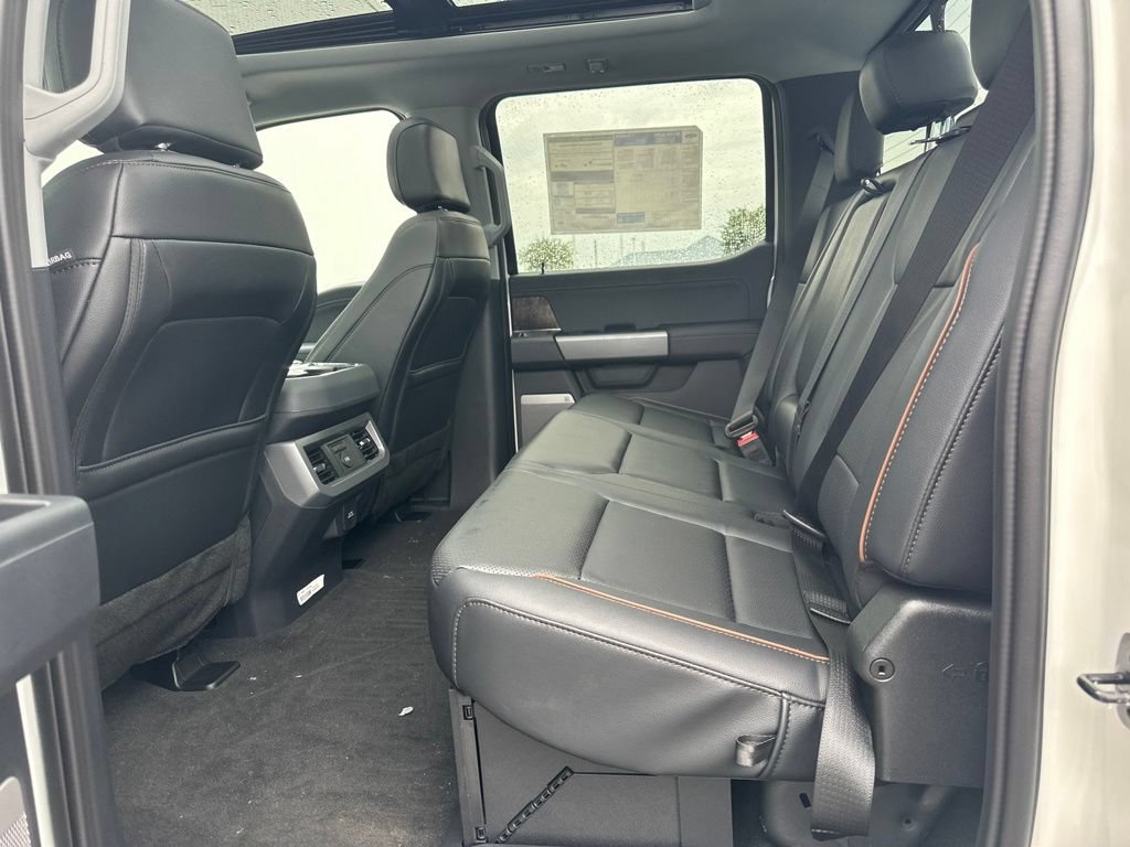 New 2026 Ford F250 Lariat w/ Lariat Premium Package AWD/4WD image 18