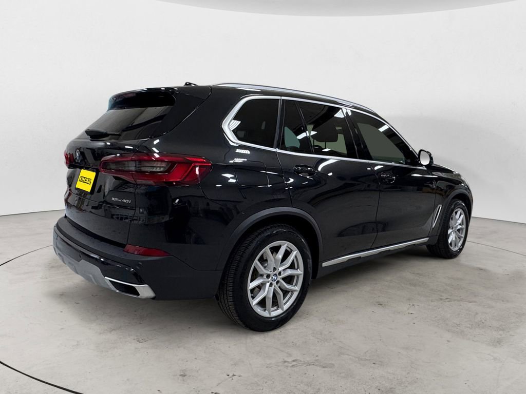 Used 2019 BMW X5 xDrive40i w/ Executive Package AWD/4WD image 5