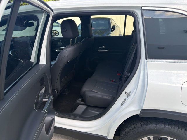 Used 2026 Mercedes-Benz GLB 250 image 18