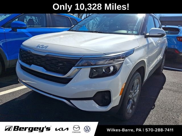 Used 2023 Kia Seltos S image 1