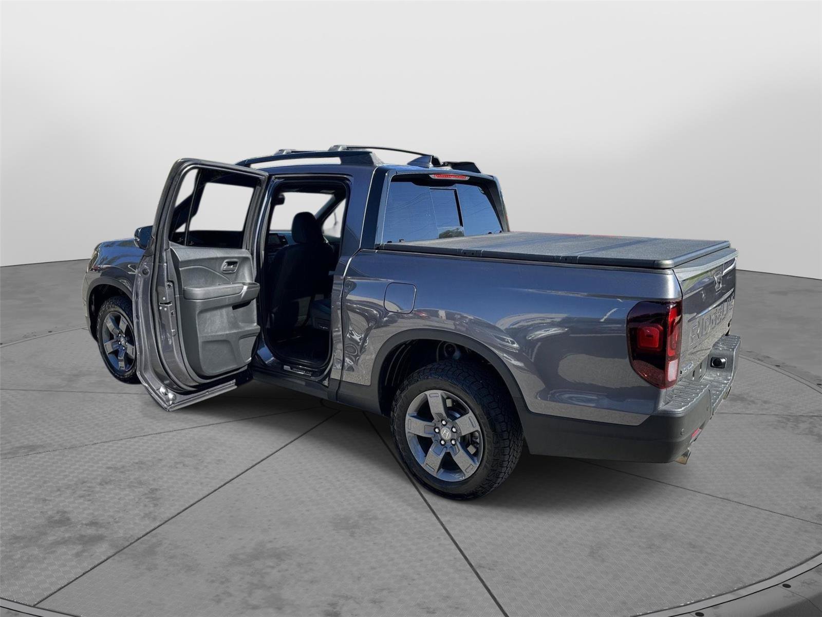 Used 2024 Honda Ridgeline TrailSport image 33