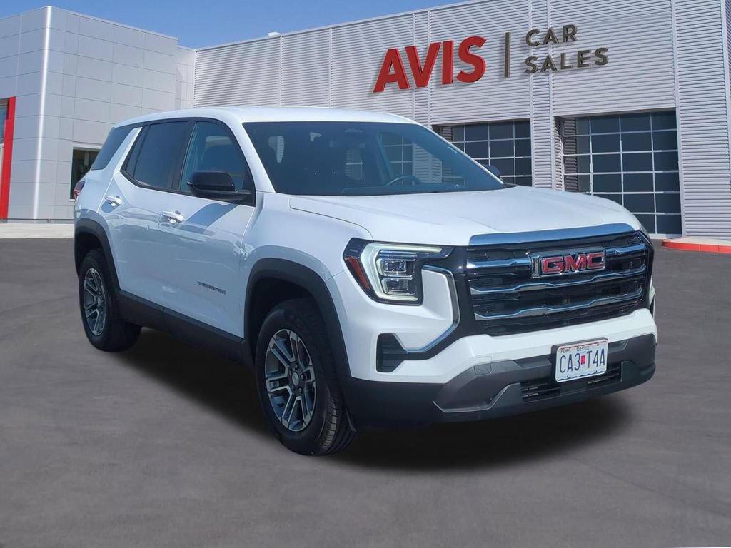 Used 2025 GMC Terrain Elevation AWD/4WD image 3