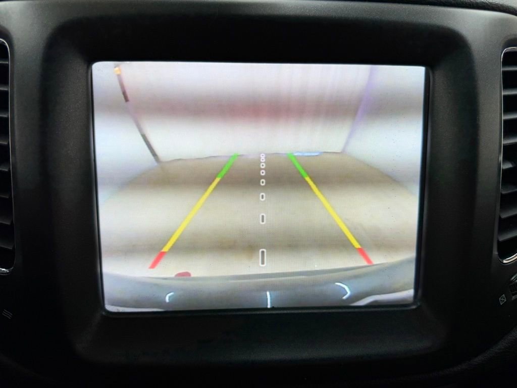 Used 2020 Jeep Compass Trailhawk image 24