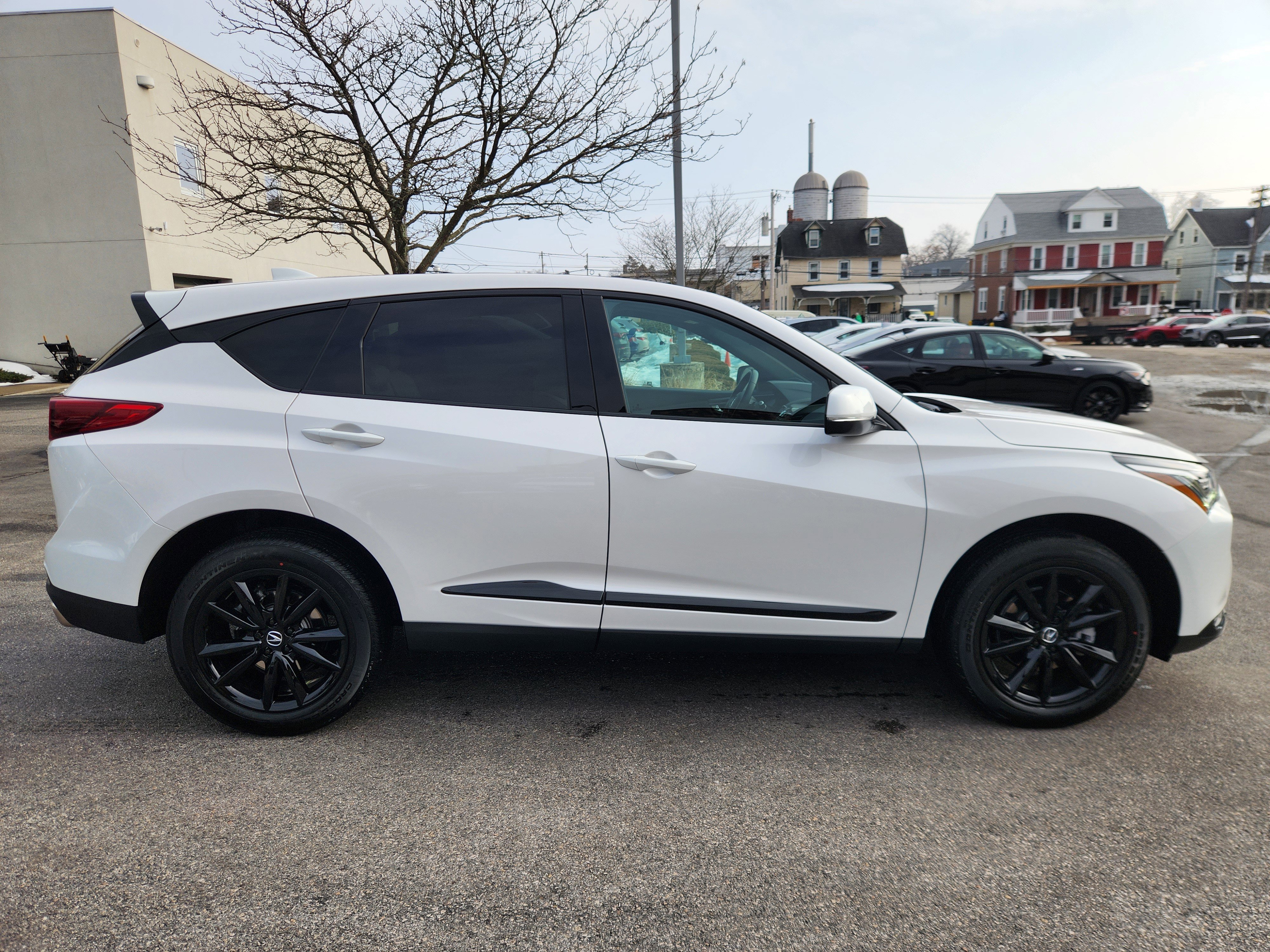 Certified 2025 Acura RDX SH-AWD image 6