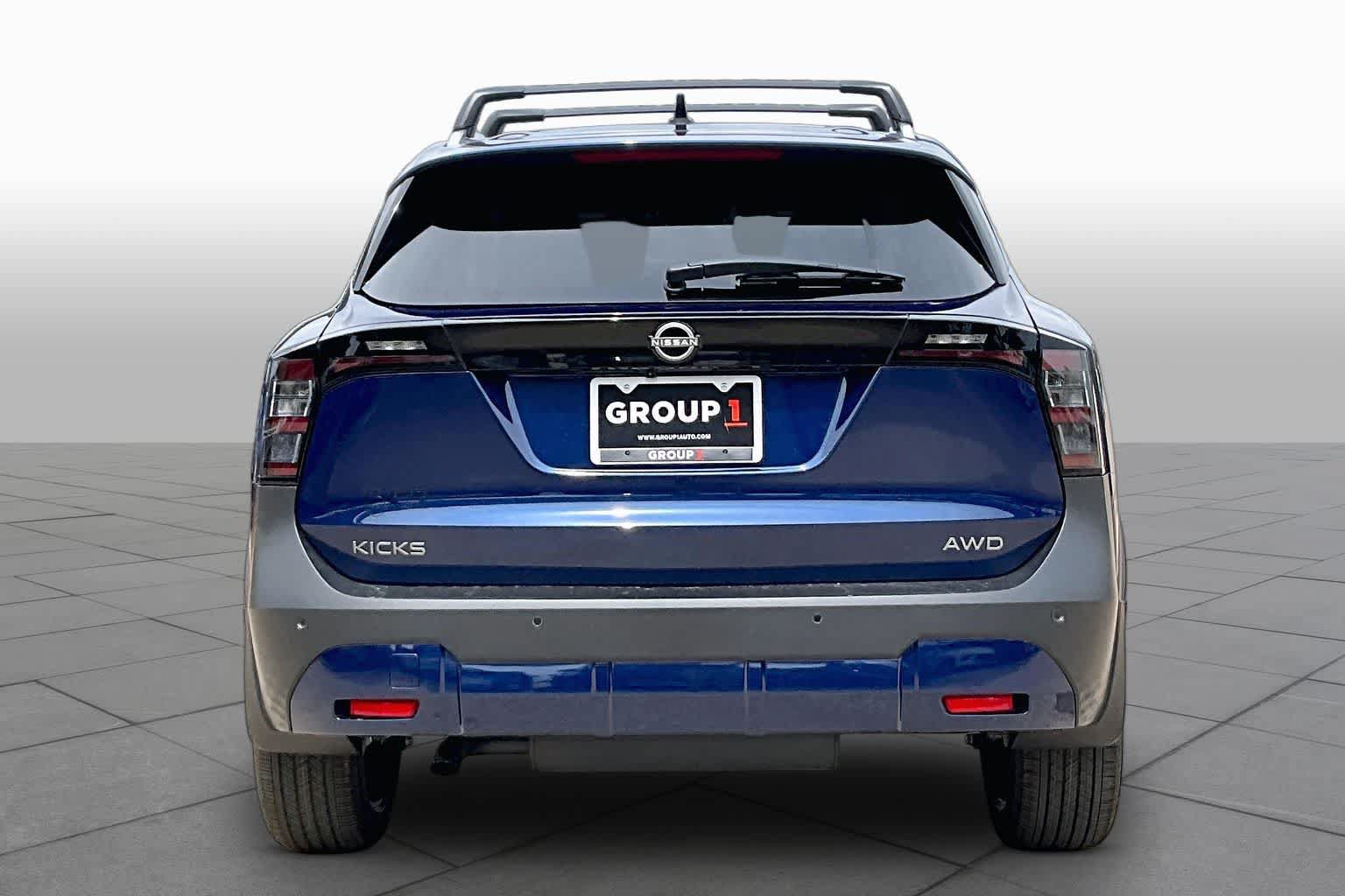 New 2027 Nissan Kicks SR AWD/4WD image 4