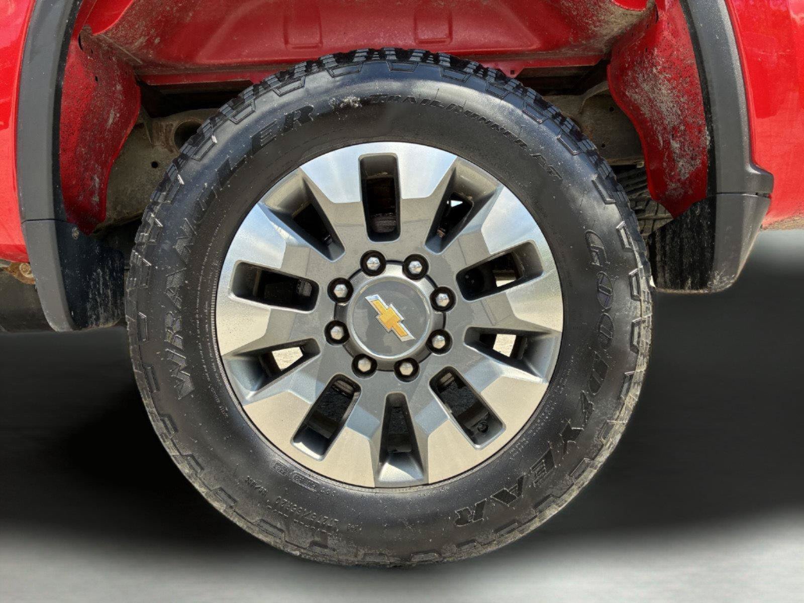 Used 2024 Chevrolet Silverado 2500 Custom w/ Custom Value Package AWD/4WD image 29