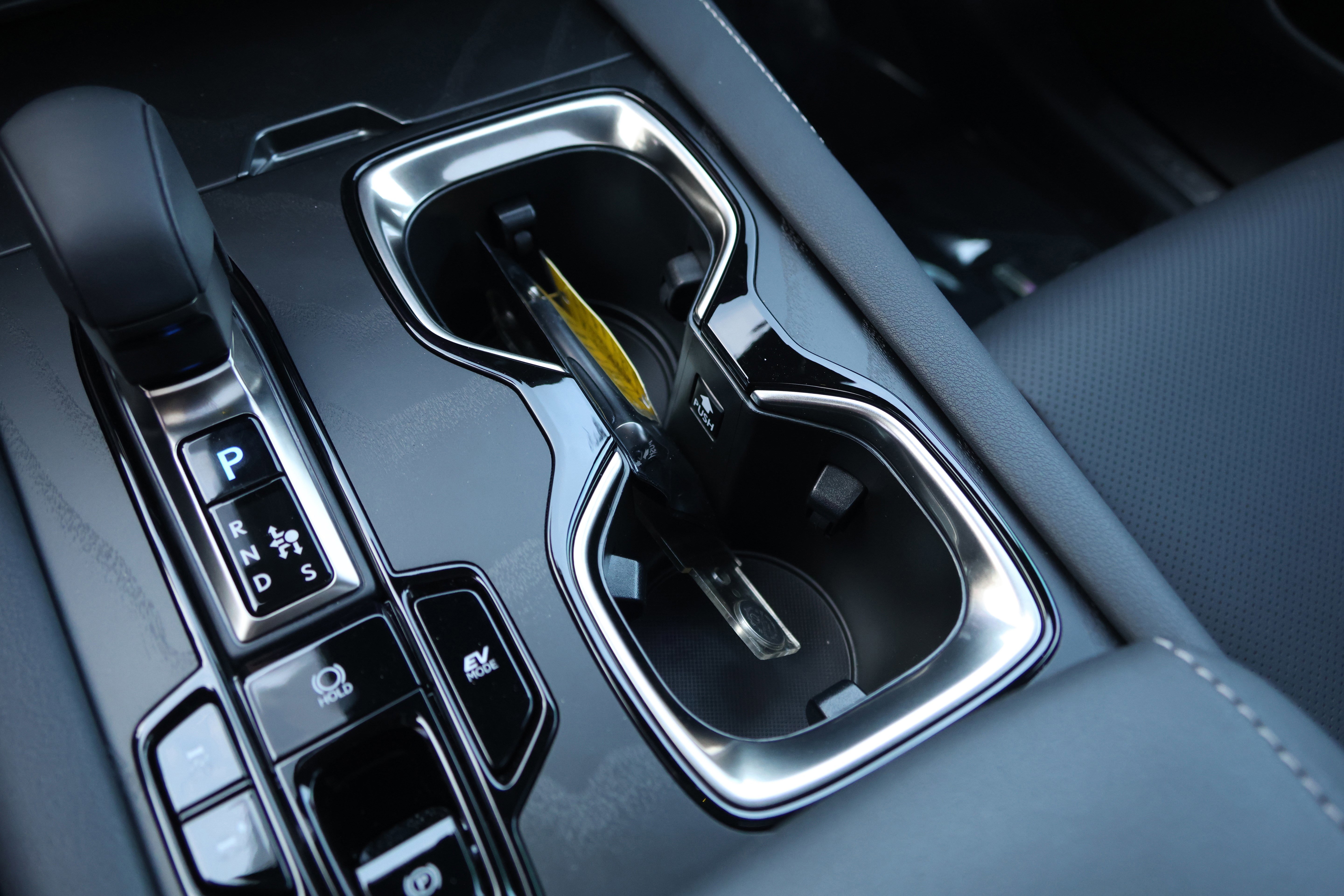 Certified 2026 Lexus RX 350h w/ Convenience Package image 31