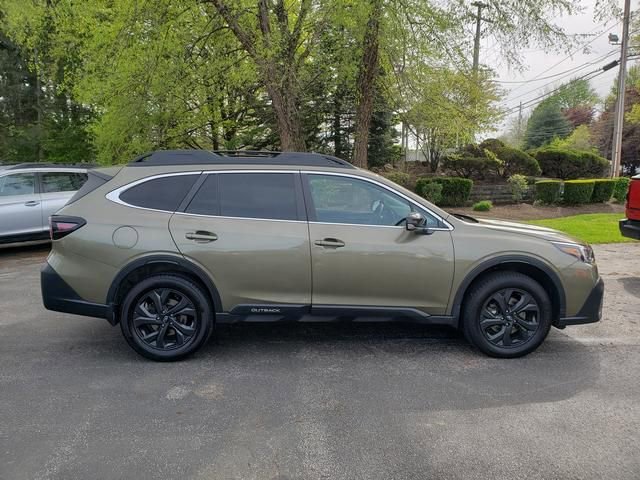 Used 2022 Subaru Outback Onyx Edition XT w/ Tech Package 2 AWD/4WD image 2