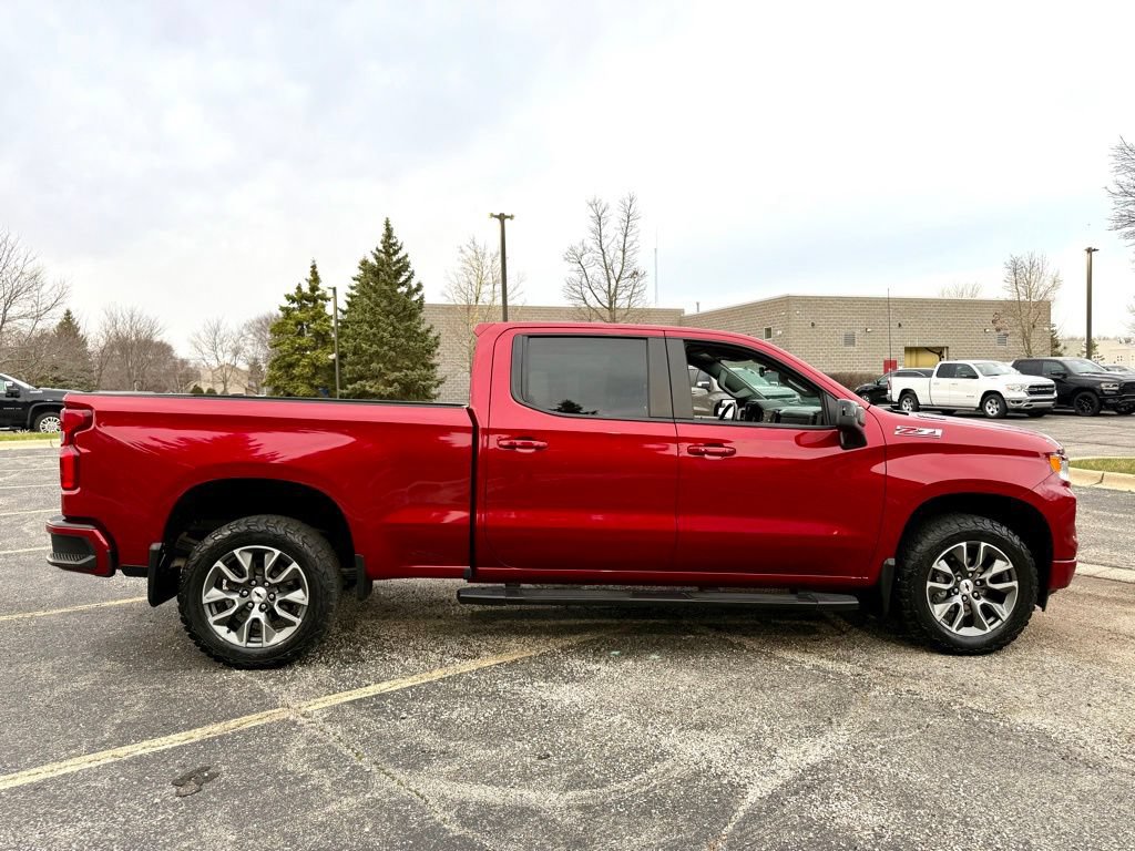 Used 2024 Chevrolet Silverado 1500 RST w/ Convenience Package II AWD/4WD image 10