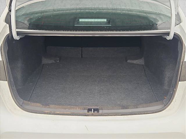 Used 2026 Toyota Corolla LE FWD image 6